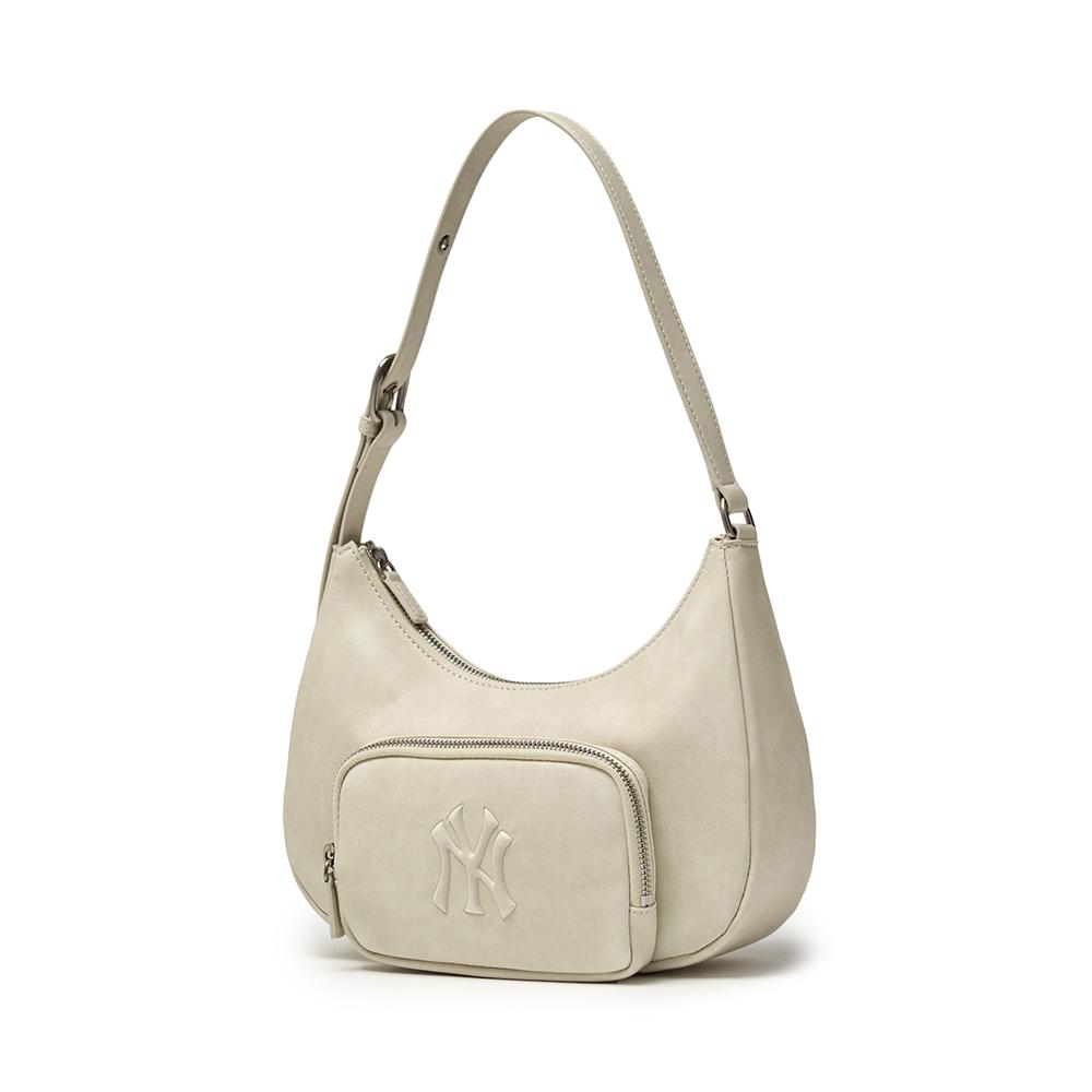 กระเป๋าทรงโฮโบ Basic Vintage Logo Hobo Bag New York Yankees