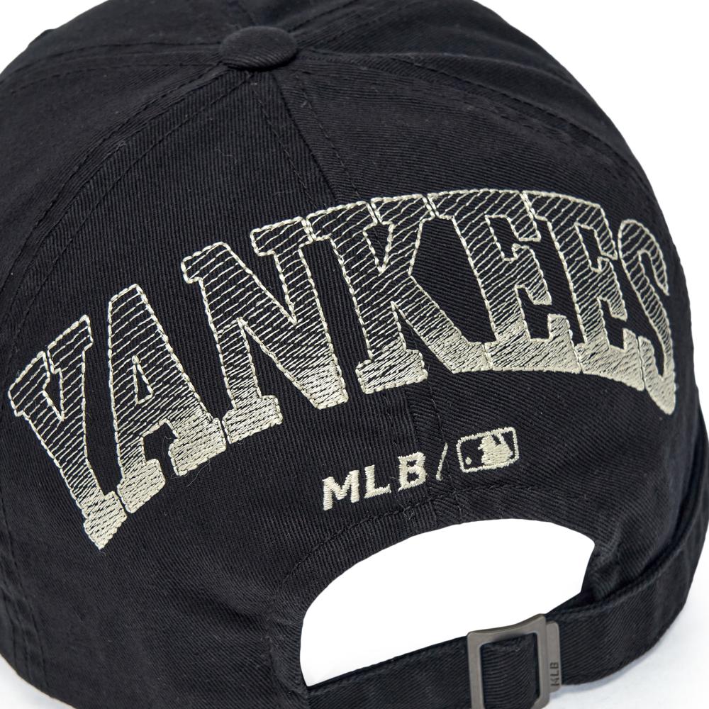Street Back Arc Unstructured Ballcap New York Yankees