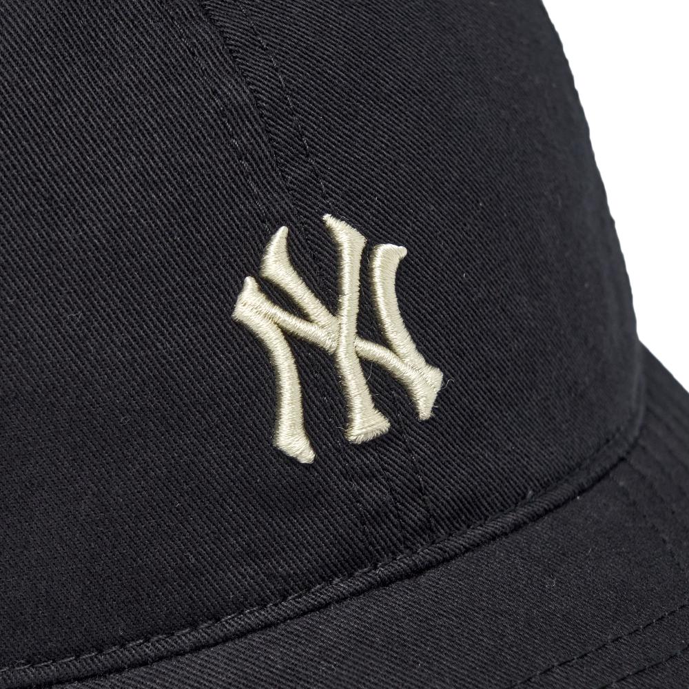 Street Back Arc Unstructured Ballcap New York Yankees