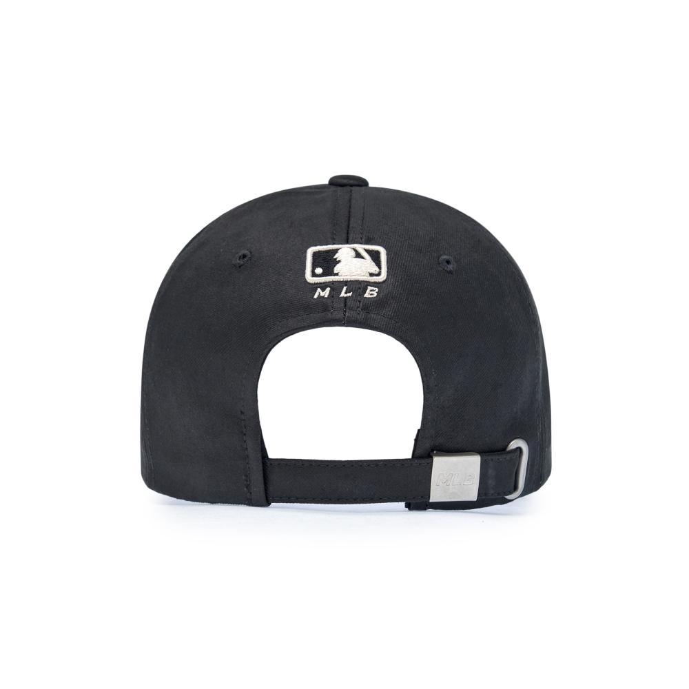 หมวกแก๊ป Suede Twill Structured Ball Cap New York Yankees