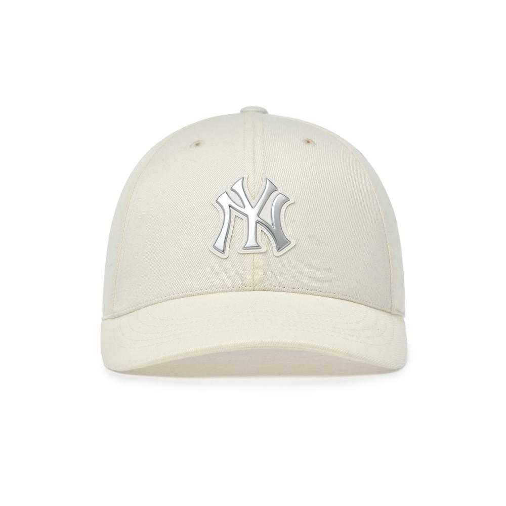 Feminine Wellness Structured Ballcap New York Yankees
