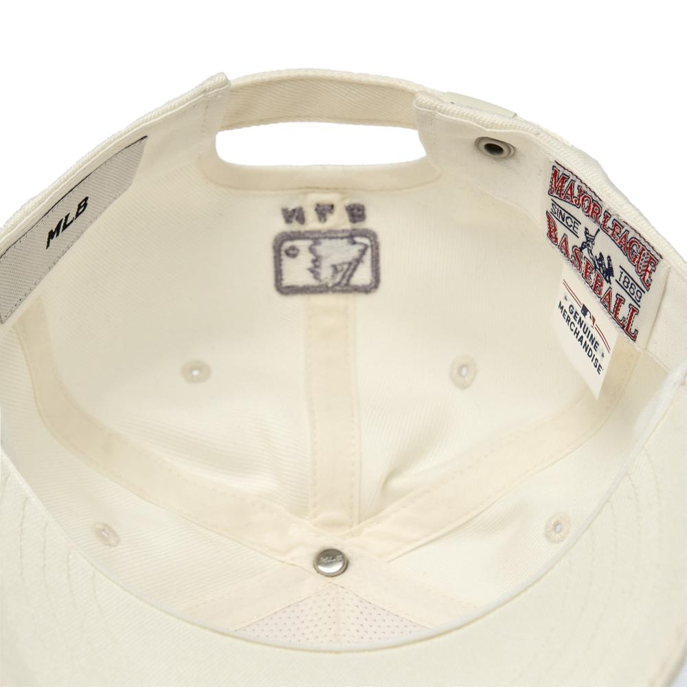 Feminine Wellness Structured Ballcap New York Yankees