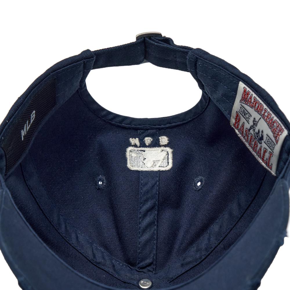 Gothic Adress Structured Ball Cap New York Yankees