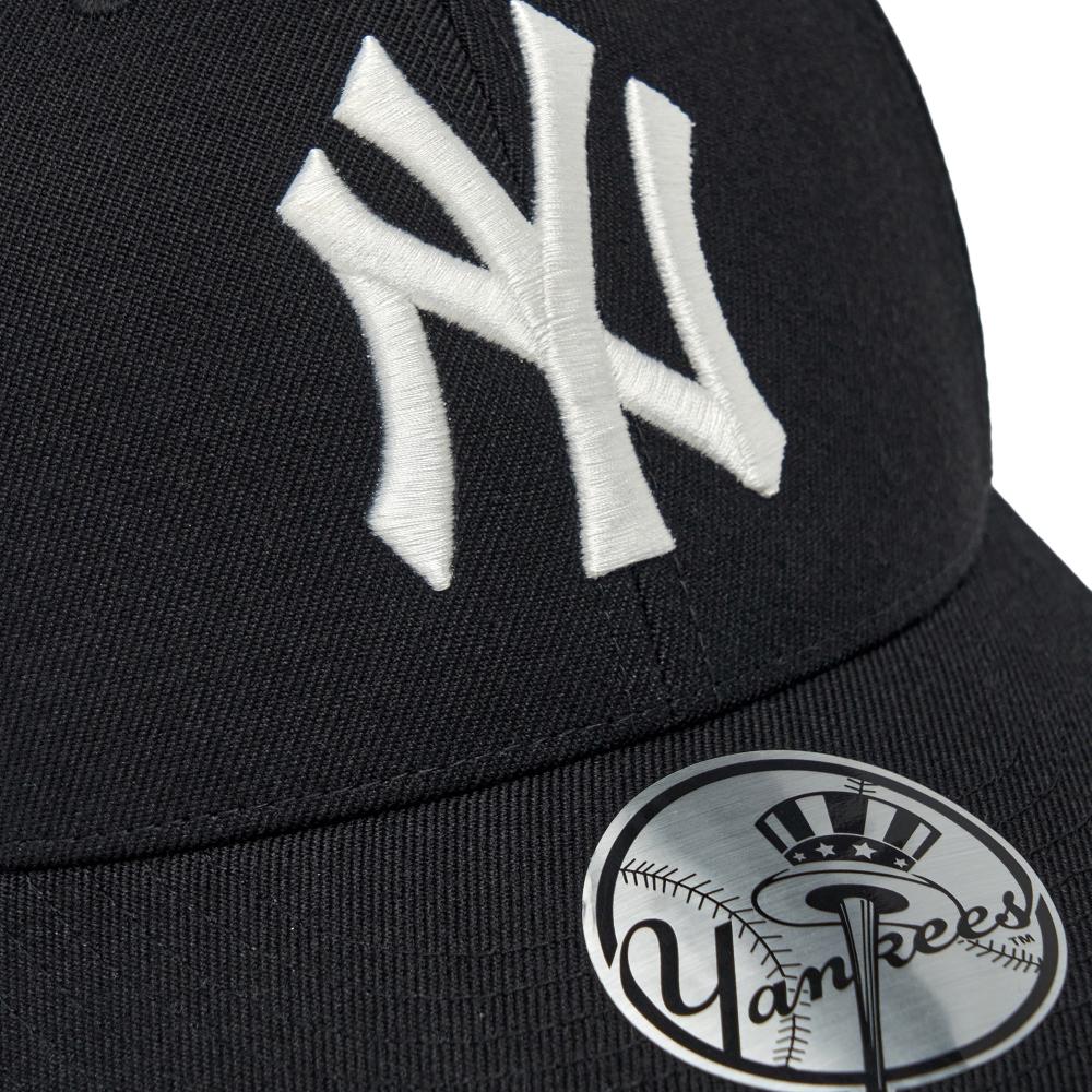 Signature Cursive Structured Ballcap New York Yankees