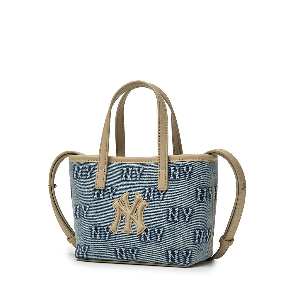 กระเป๋าสะพายข้าง Classic Monogram Denim Embo Mini Cross Bag New York Yankees