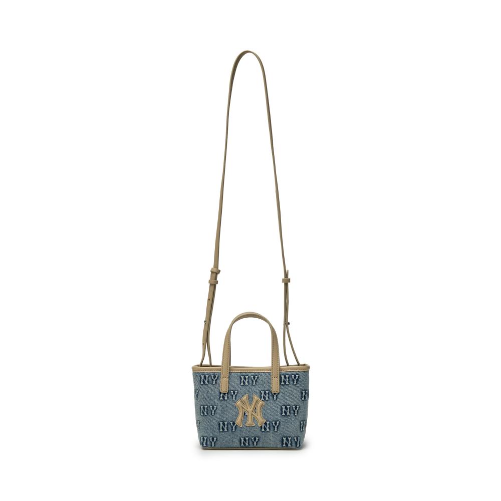 กระเป๋าสะพายข้าง Classic Monogram Denim Embo Mini Cross Bag New York Yankees
