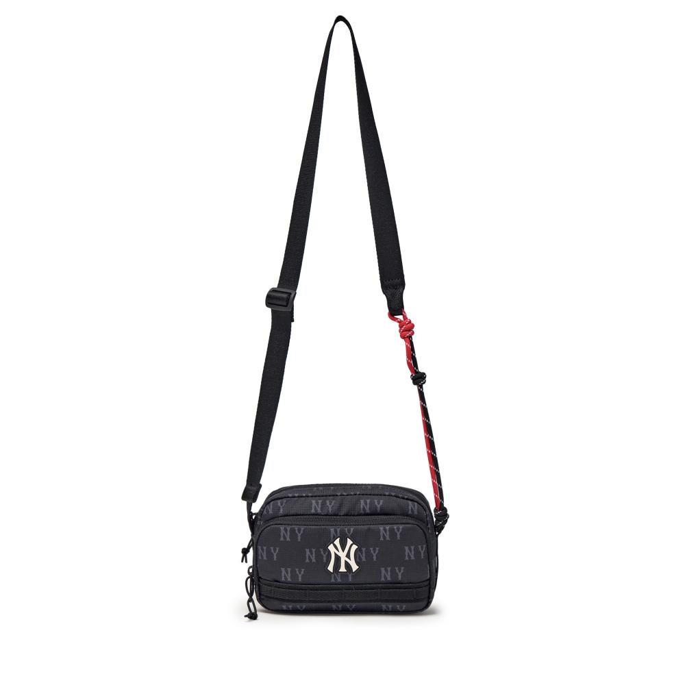 กระเป๋าสะพายข้าง Classic Monogram Gorpcore Mini Crossbody Bag New York Yankees