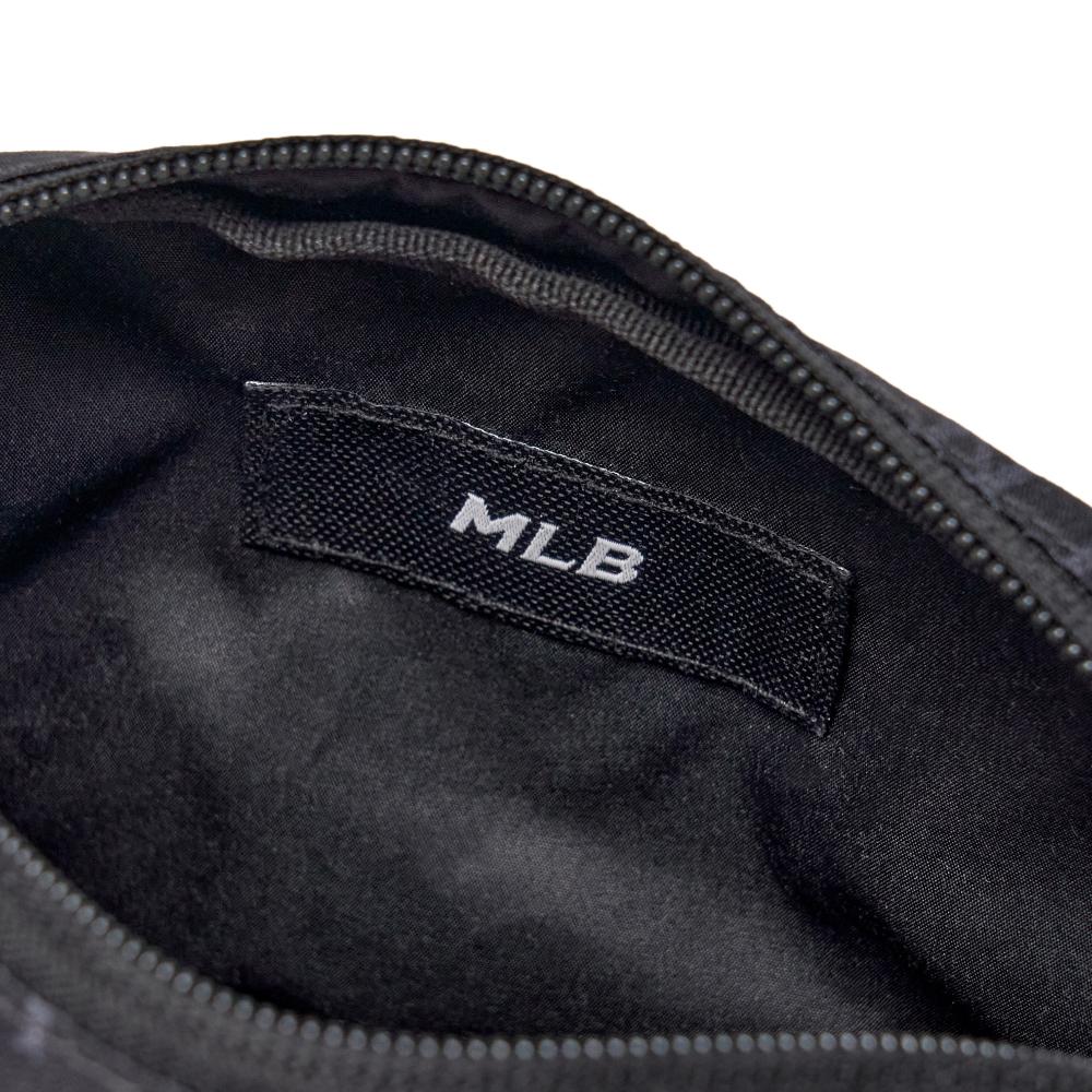 กระเป๋าสะพายข้าง Classic Monogram Gorpcore Mini Crossbody Bag New York Yankees