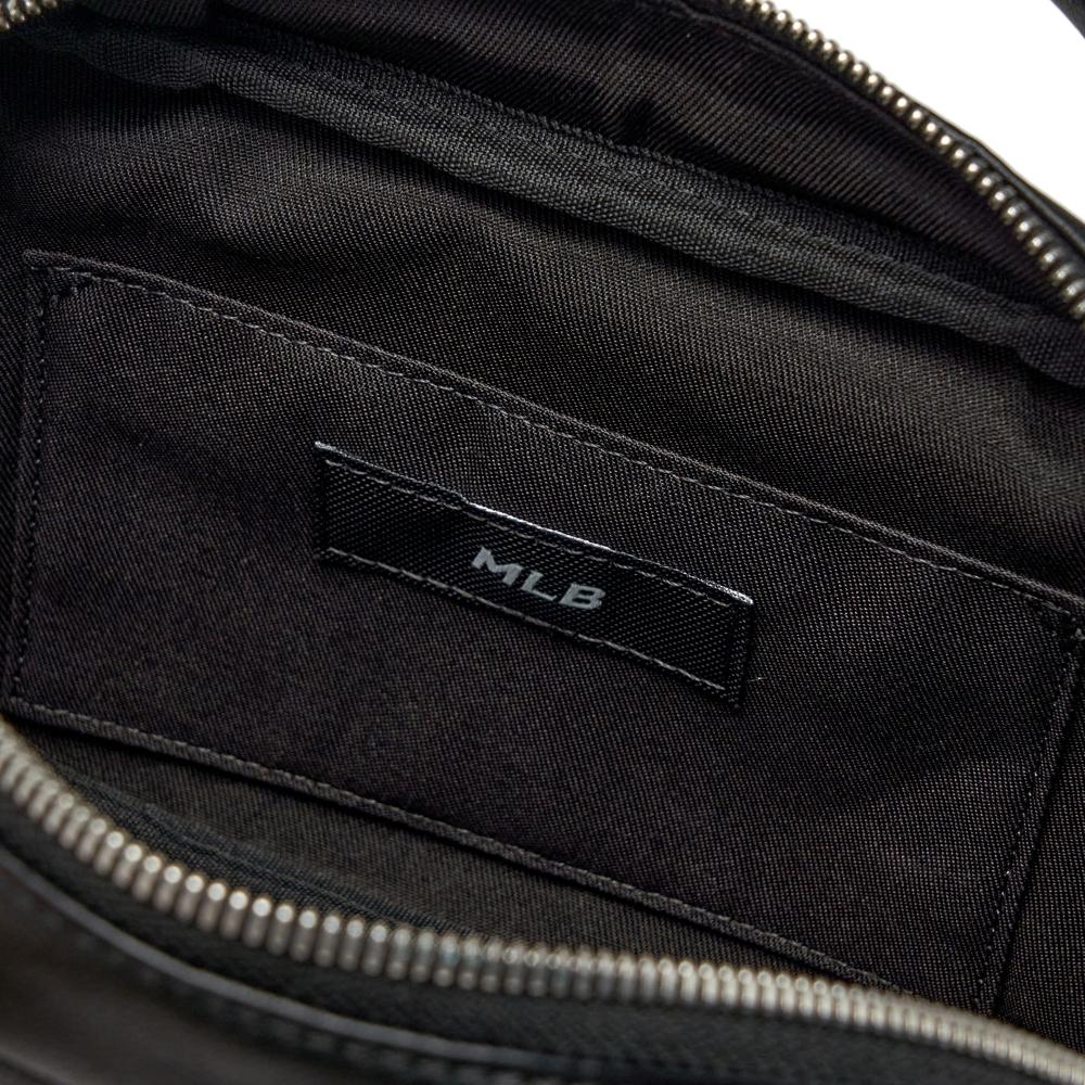กระเป๋าสะพายข้าง Basic Vintage Logo Cross Bag New York Yankees