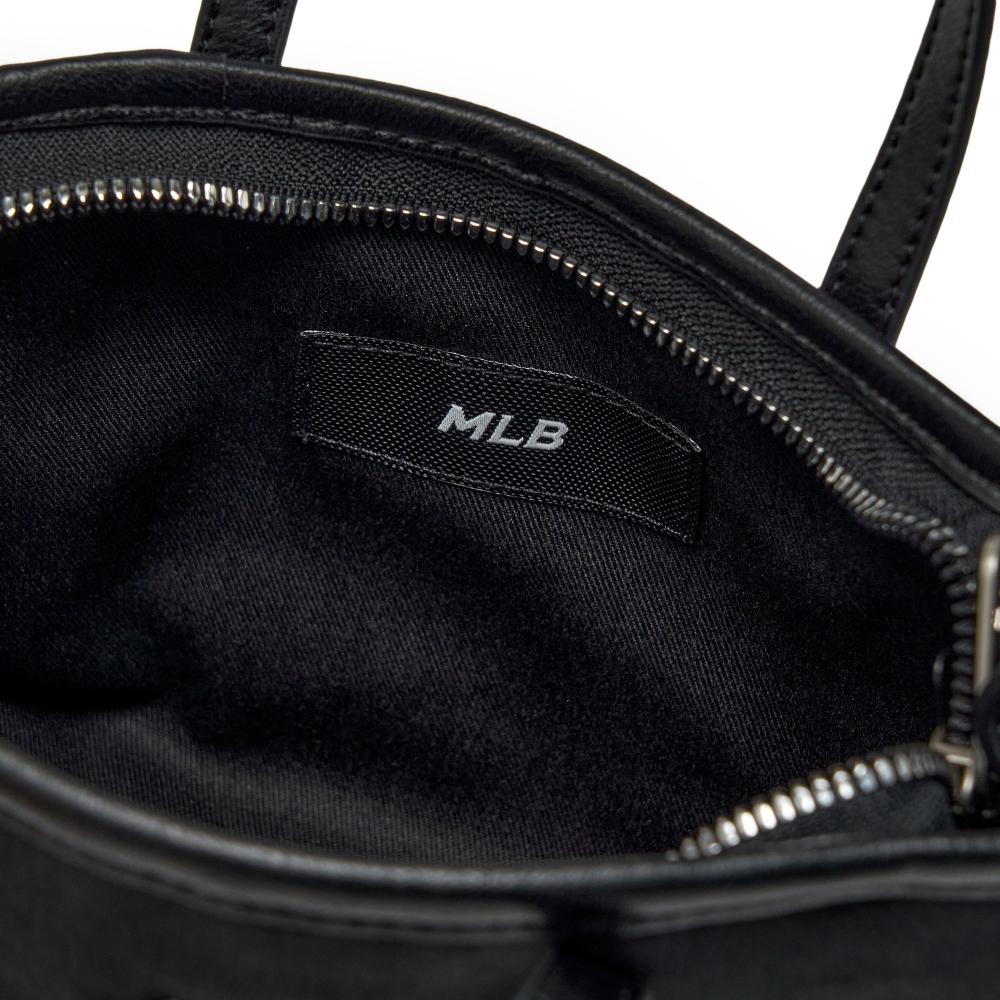 กระเป๋าสะพายข้าง Basic Vintage Nylon Mini Cross Bag New York Yankees