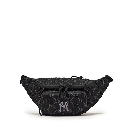 Dia Monogram Vintage Denim Jacquard Hipsack New York Yankees