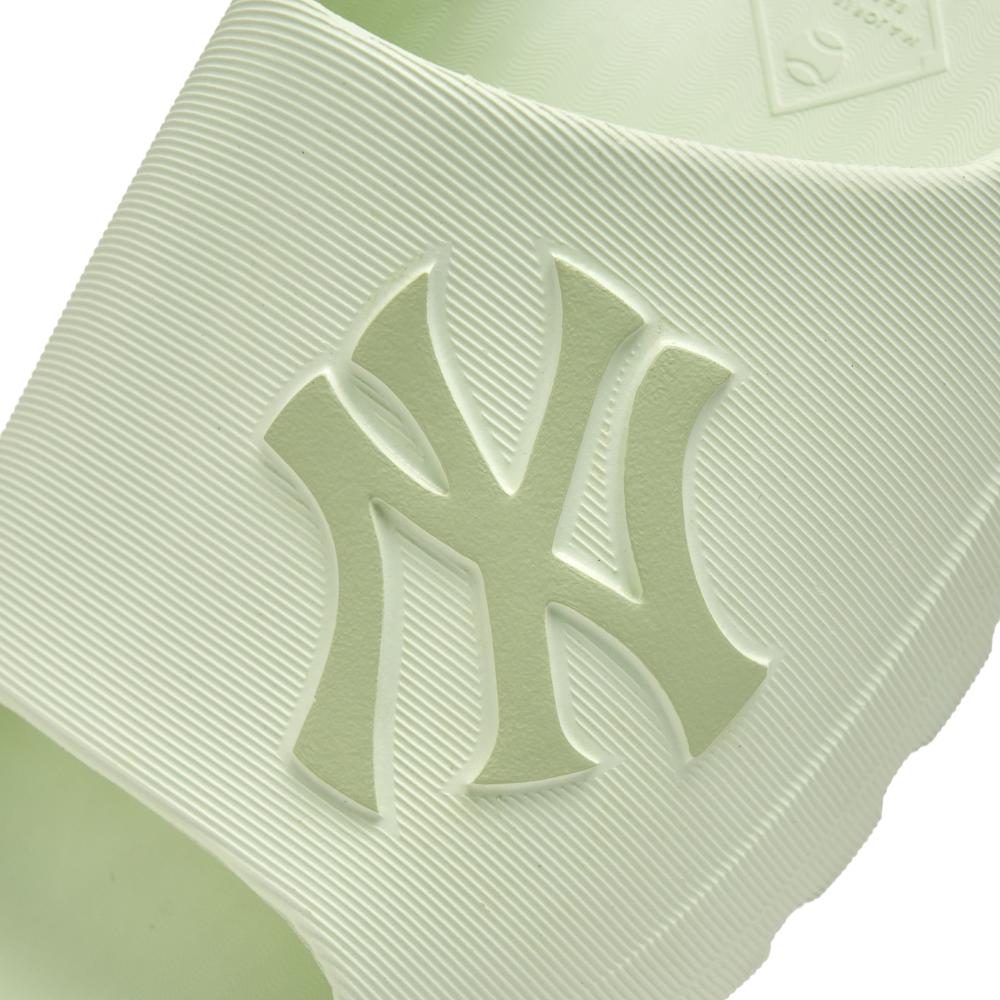 Skipper Slide New York Yankees