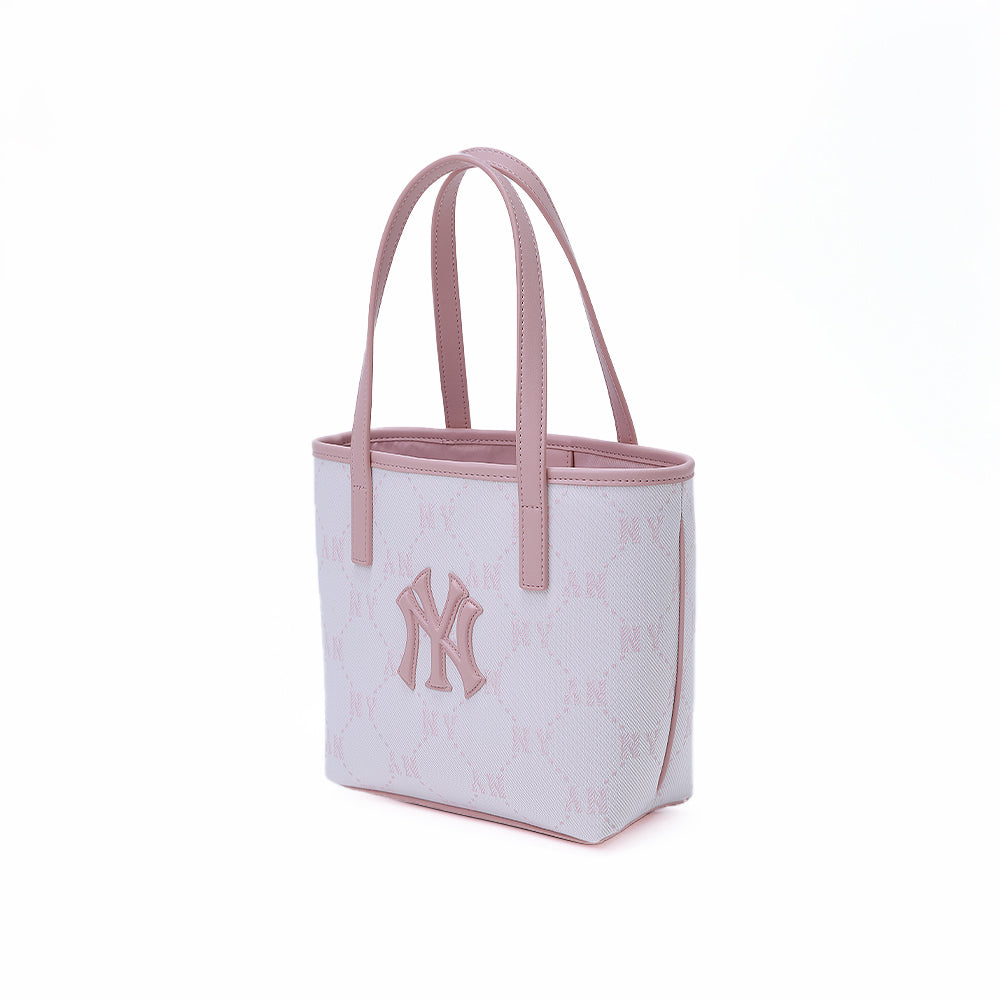 กระเป๋าทรงโท้ท Dia Monogram Jqd Mini Tote Bag New York Yankees