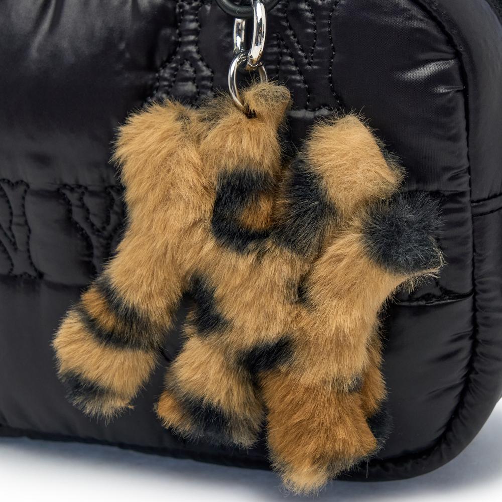 กระเป๋าโท้ท Dia Monogram Candy Padded Tote Bag New York Yankees
