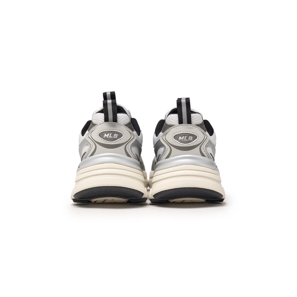 รองเท้าผ้าใบ Curve Runner Speed Nubuck New York Yankees