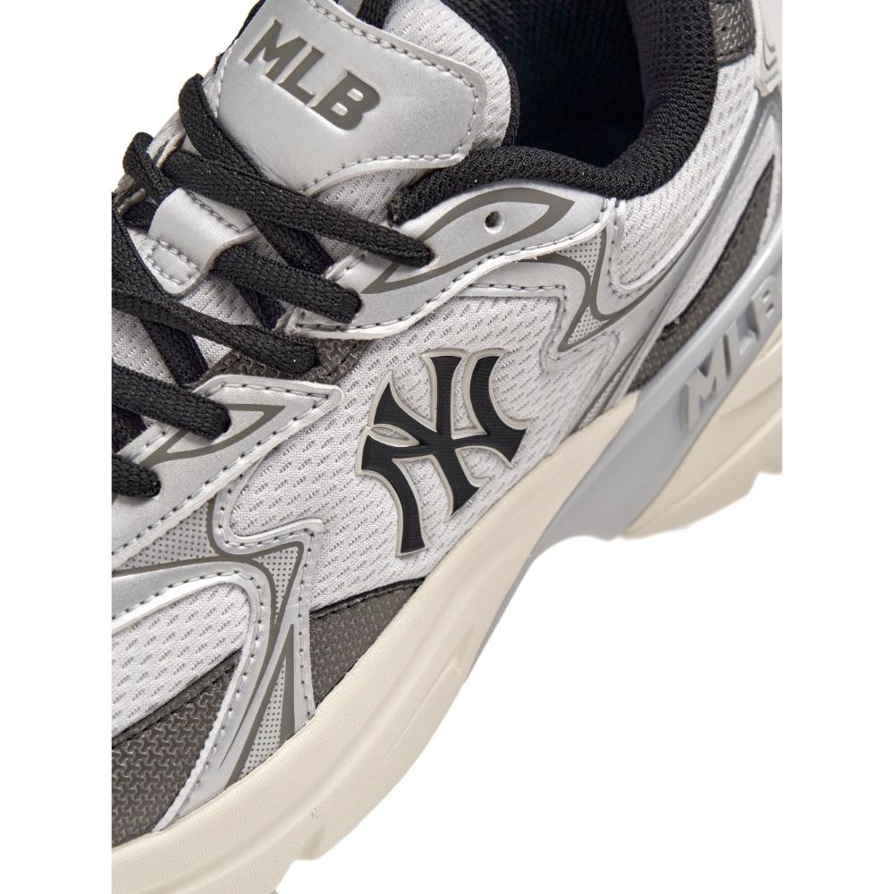 รองเท้าผ้าใบ Curve Runner Speed Nubuck New York Yankees