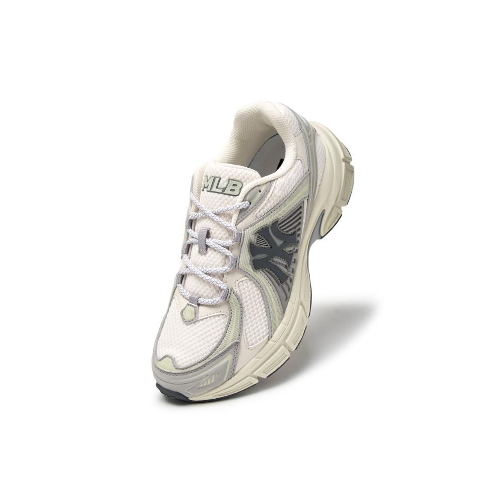 รองเท้าผ้าใบ Trophy Runner Nubuck New York Yankees