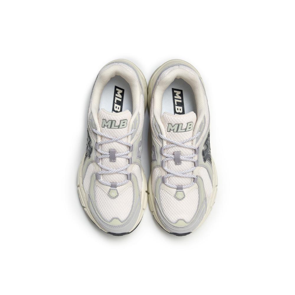 รองเท้าผ้าใบ Trophy Runner Nubuck New York Yankees