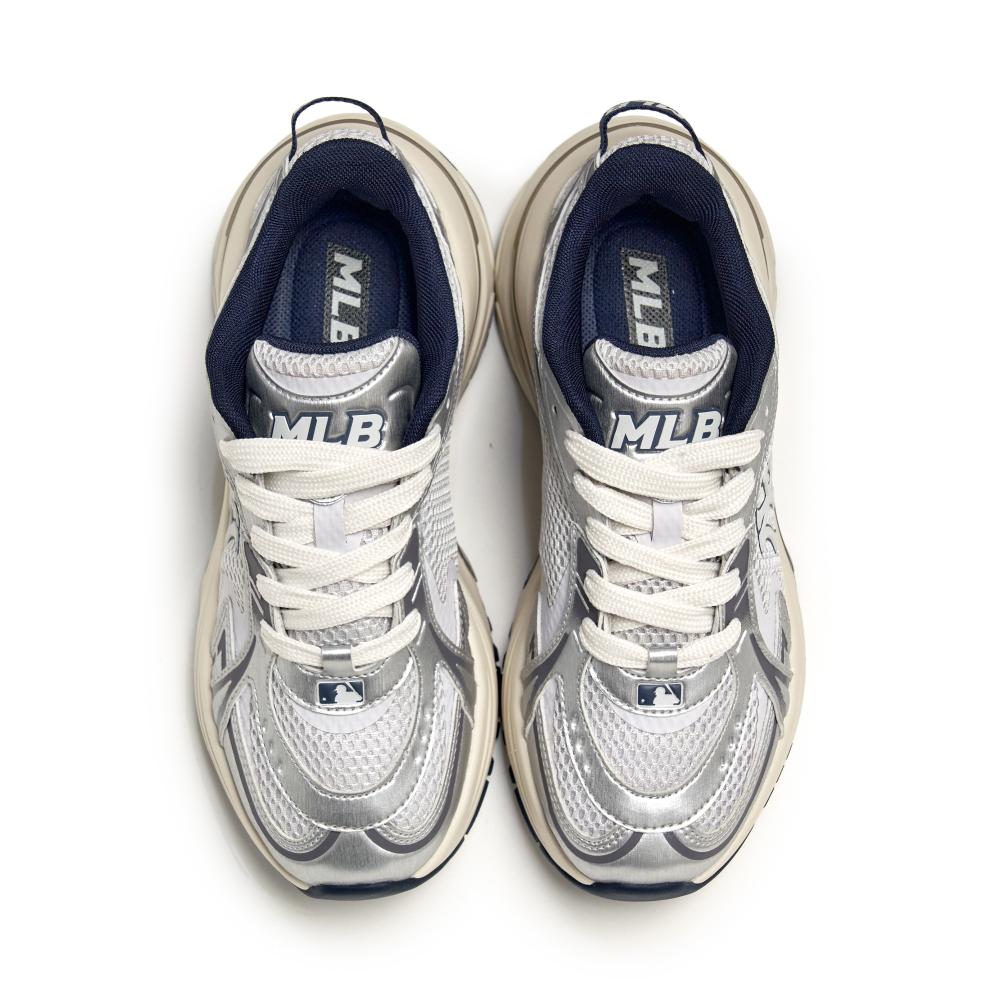 รองเท้าผ้าใบ Curve Runner New York Yankees