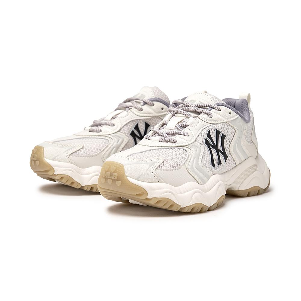 รองเท้าผ้าใบ Cargo Chunky Suede New York Yankees