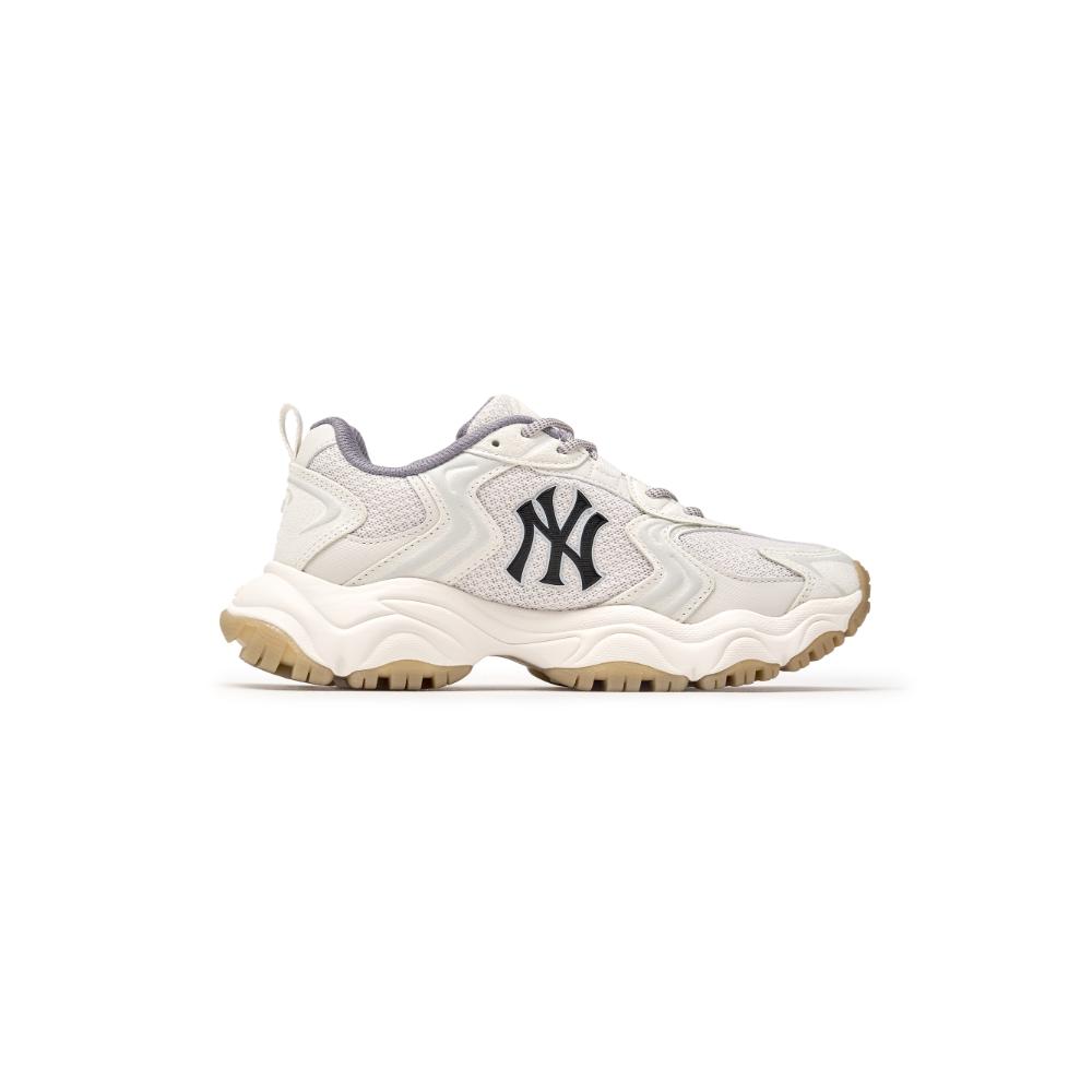 รองเท้าผ้าใบ Cargo Chunky Suede New York Yankees