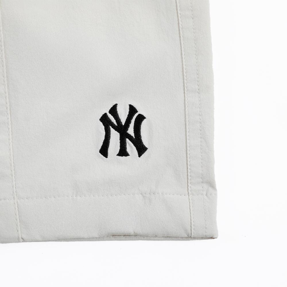 กางเกงขาสั้น Basic Cooling Cargo 7-Inch Shorts New York Yankees