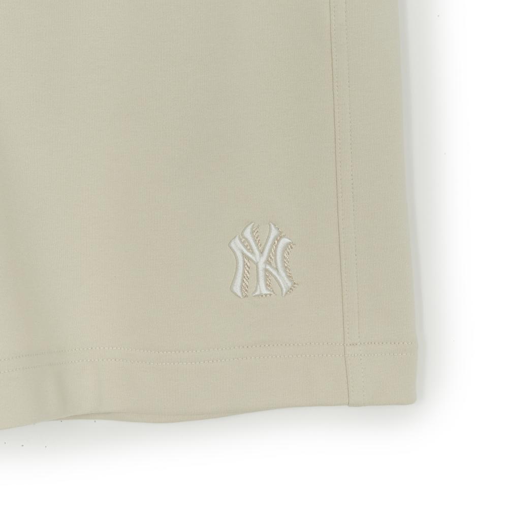 กางเกงขาสั้น Basic Small Logo 7-Inch Shorts New York Yankees