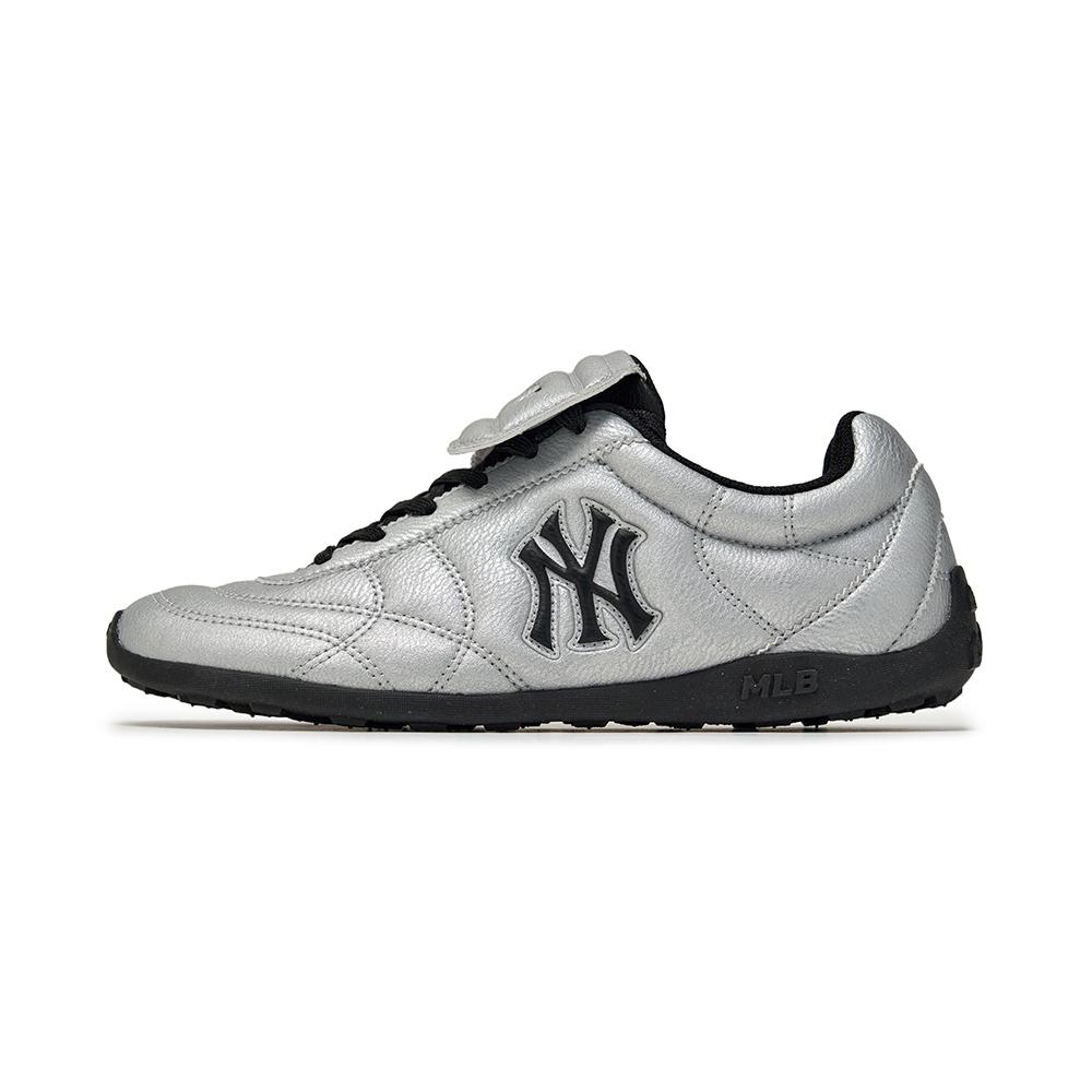 Sleek New York Yankees
