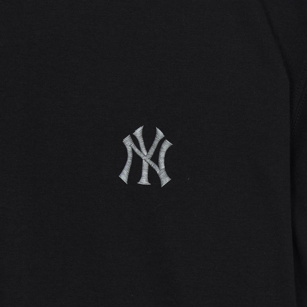 เสื้อยืด Basic Light Weight Over Fit T-Shirts New York Yankees