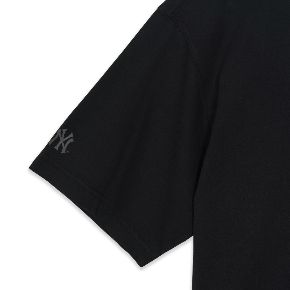 เสื้อยืด Basic Light Weight Over Fit T-Shirts New York Yankees