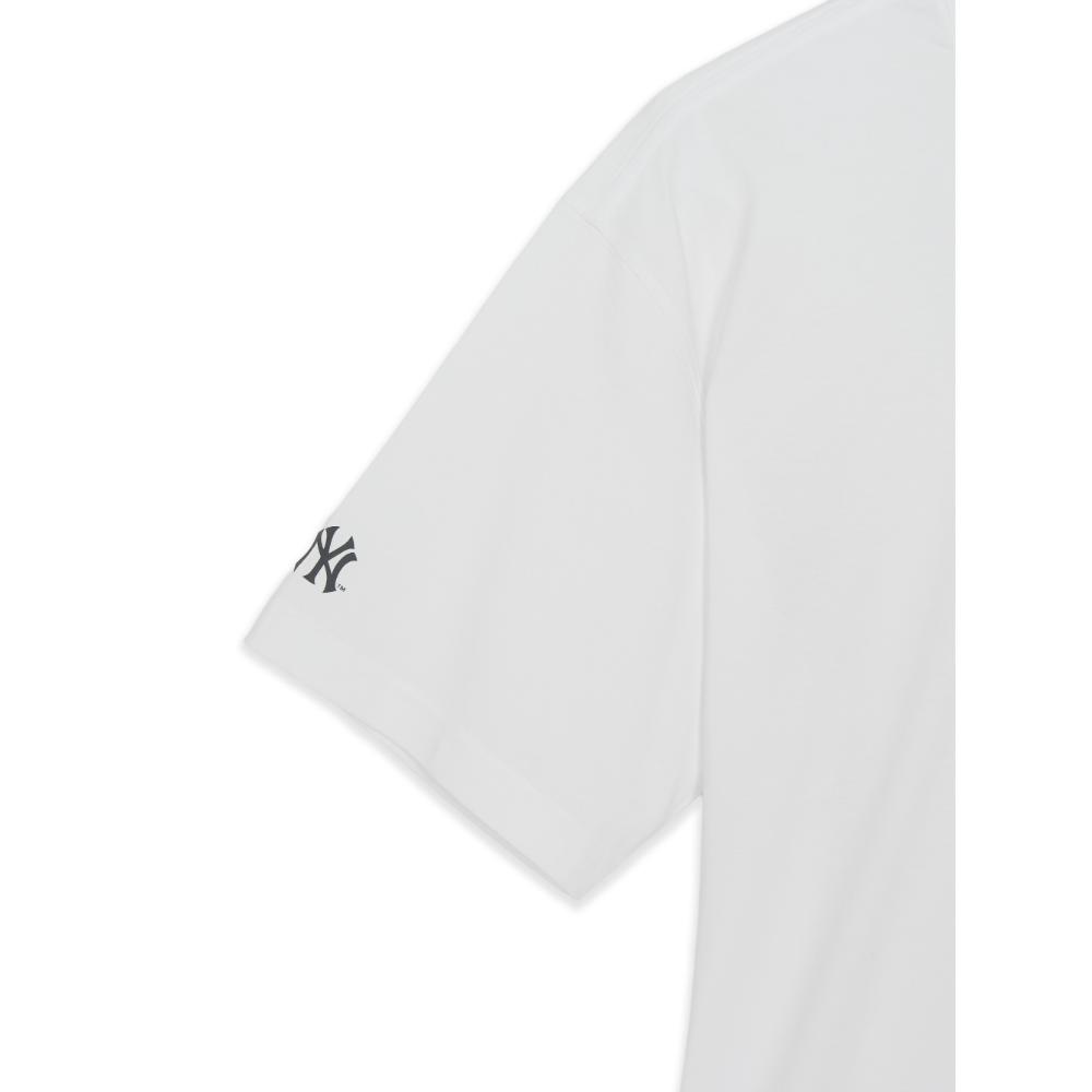 เสื้อยืด Basic Light Weight Over Fit T-Shirts New York Yankees