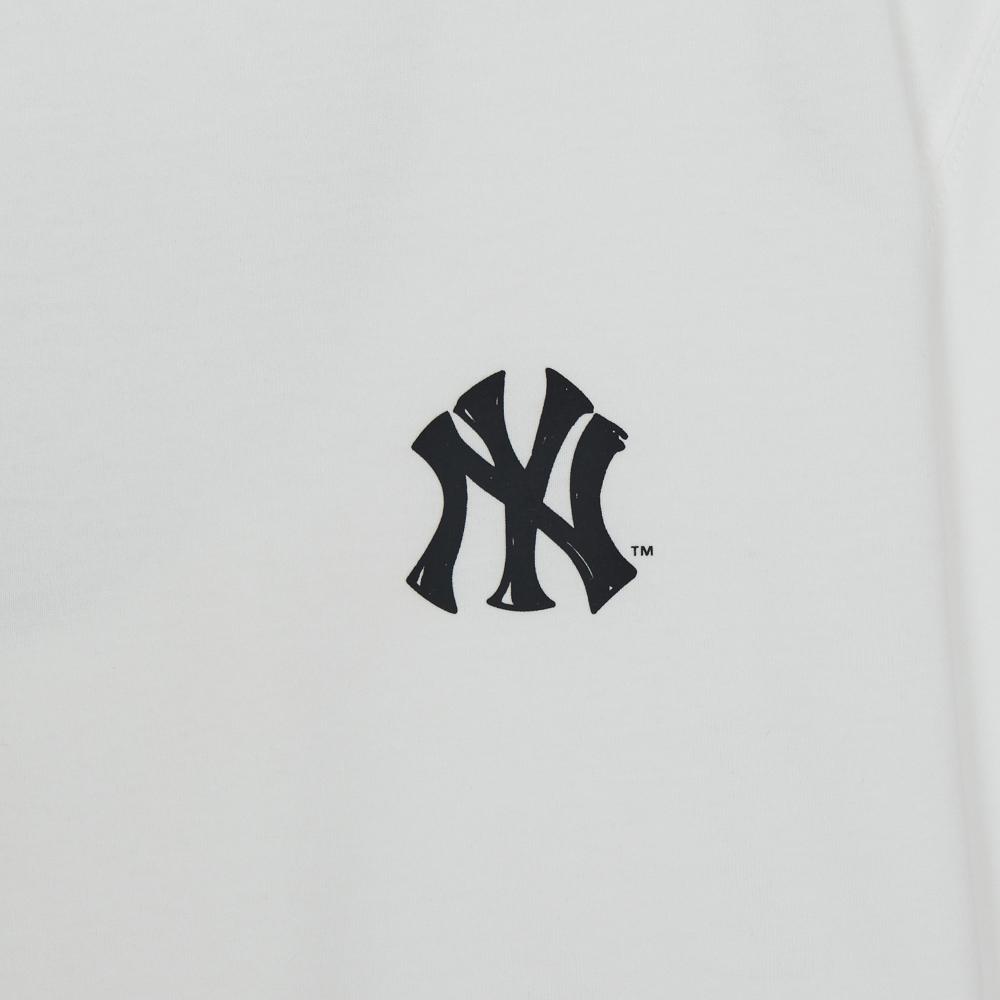 เสื้อยืด Basic Street Back Lettering Over Fit T-Shirts New York Yankees