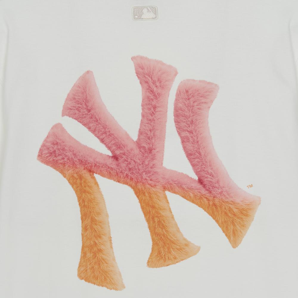 Basic Color Fur Mega Logo Over Fit T-Shirts New York Yankees
