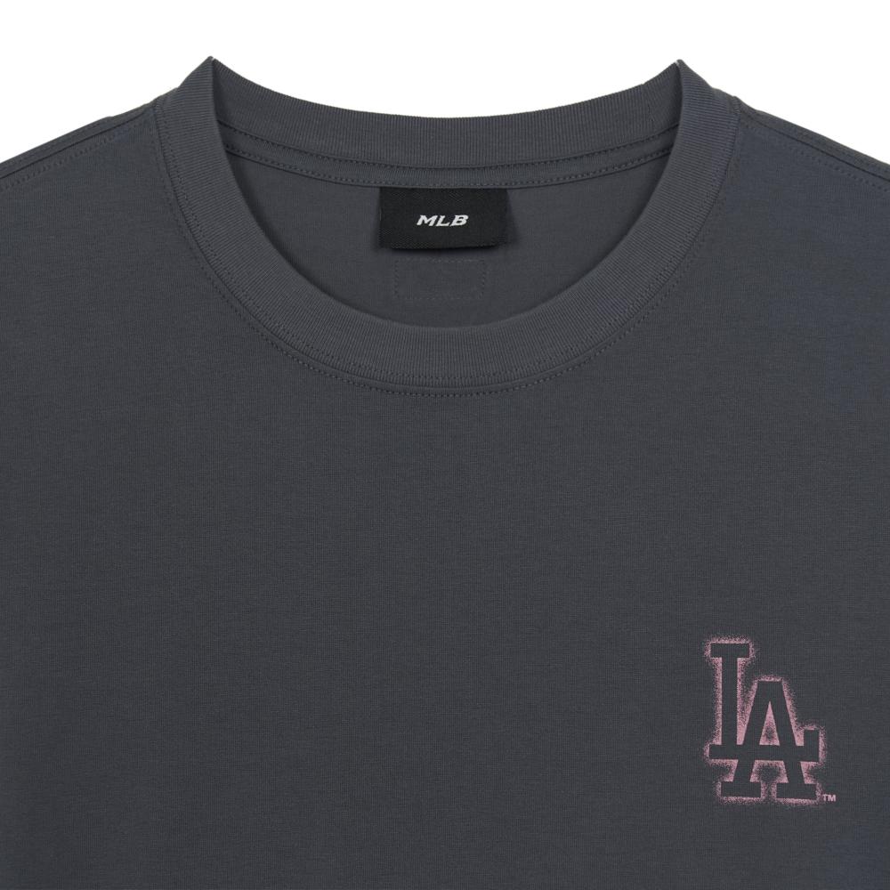 เสื้อยืด Basic Star Mega Logo Over Fit T-Shirts Los Angeles Dodgers