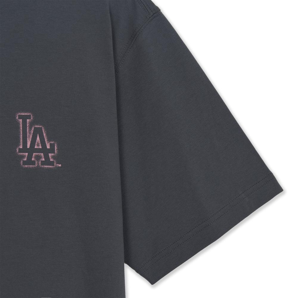 เสื้อยืด Basic Star Mega Logo Over Fit T-Shirts Los Angeles Dodgers