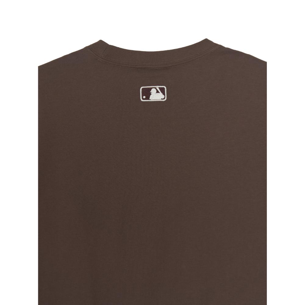 เสื้อยืด Basic Small Logo Semi Over-Fit T-Shirts San Francisco Giants
