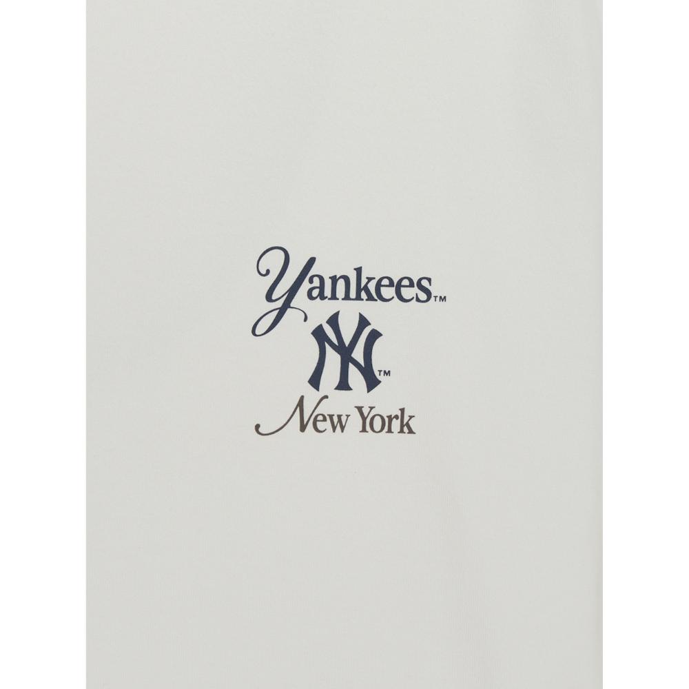 เสื้อยืด Sheriff Small Lettering Logo Regular-Fit T-Shirts New York Yankees