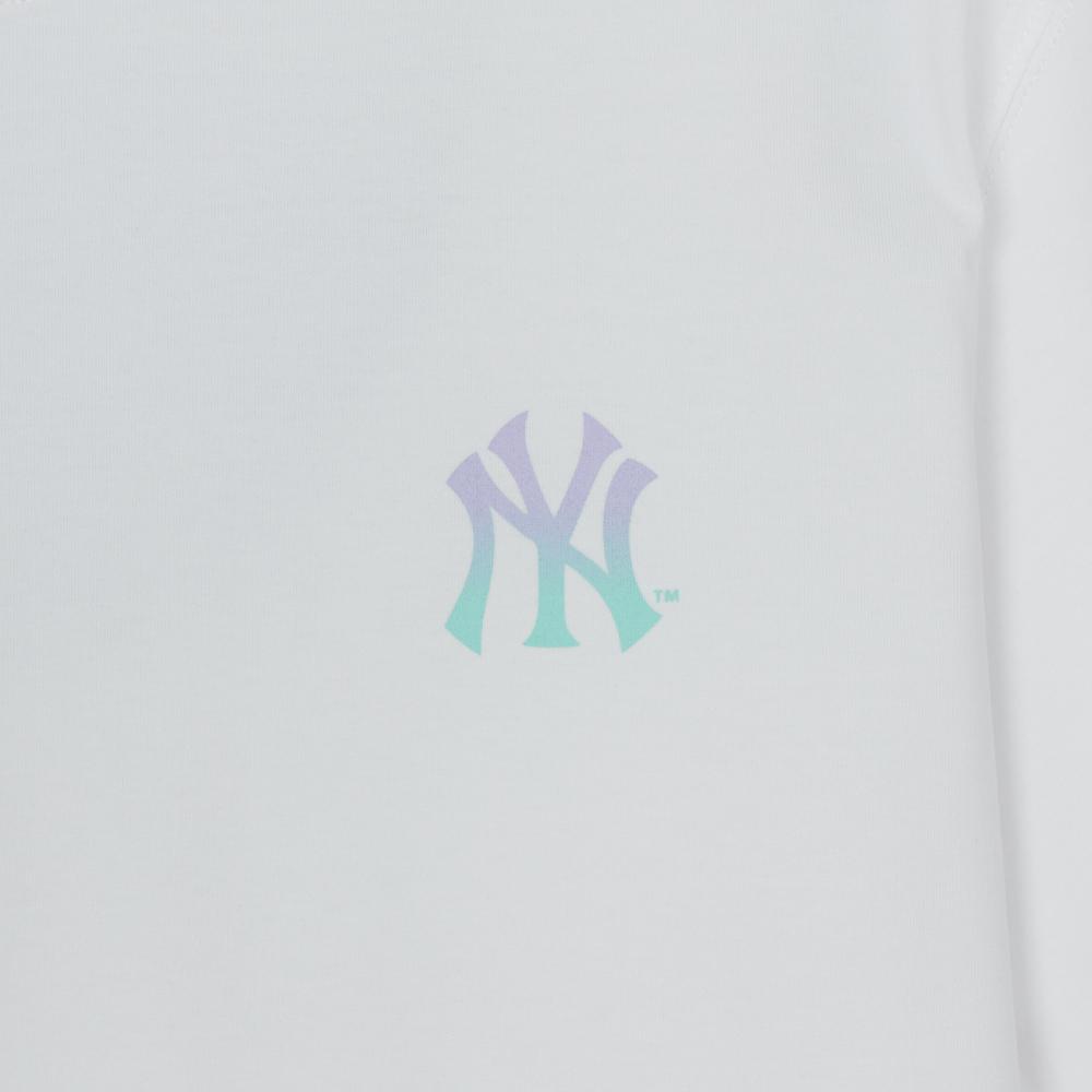 Drawing Megabear Semi Over Fit T-Shirts New York Yankees