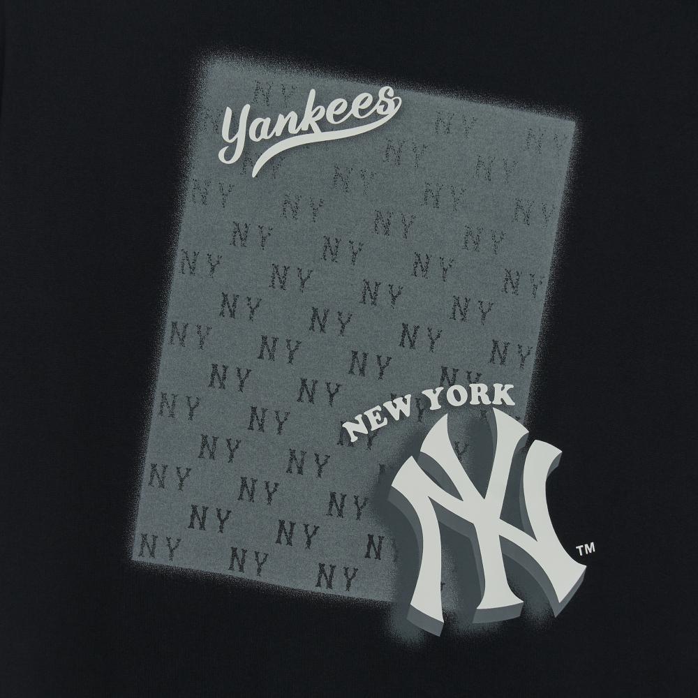 เสื้อยืด Classic Monotive Over Fit T-Shirts New York Yankees