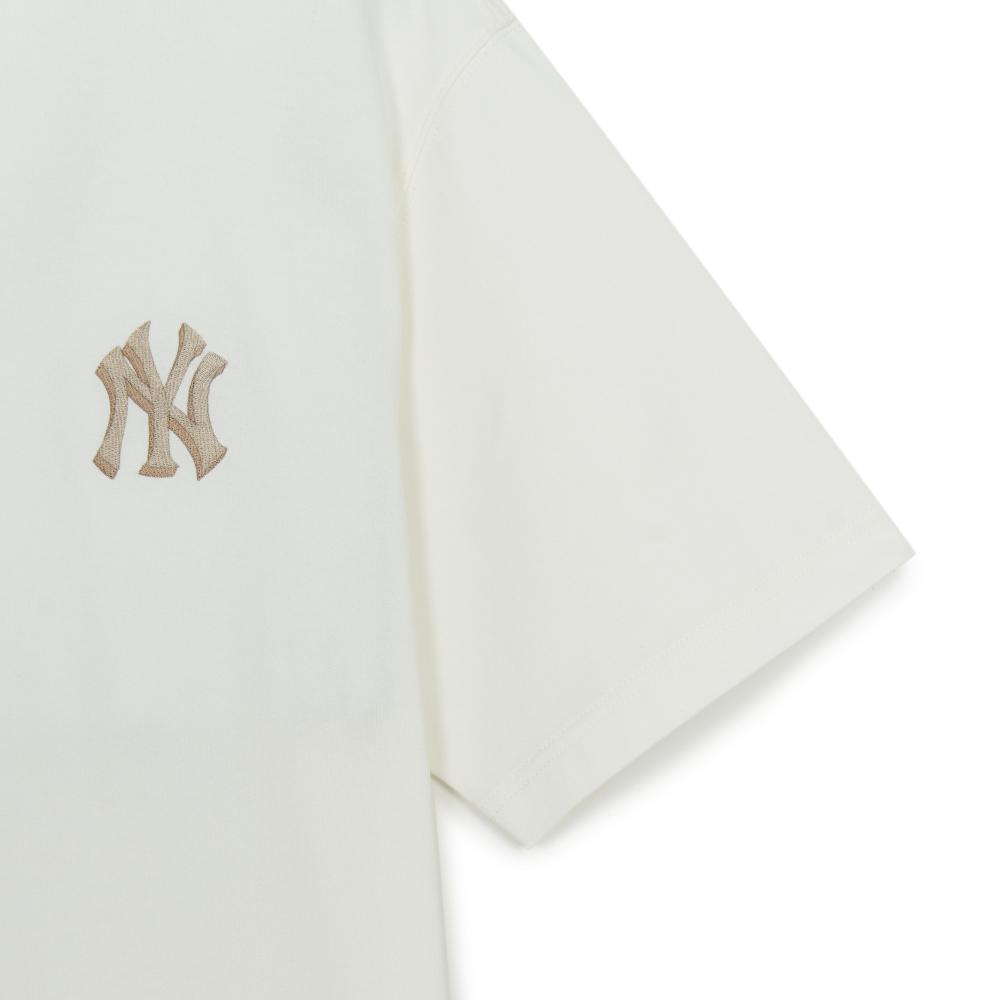 เสื้อยืด Classic Monotive Over Fit T-Shirts New York Yankees