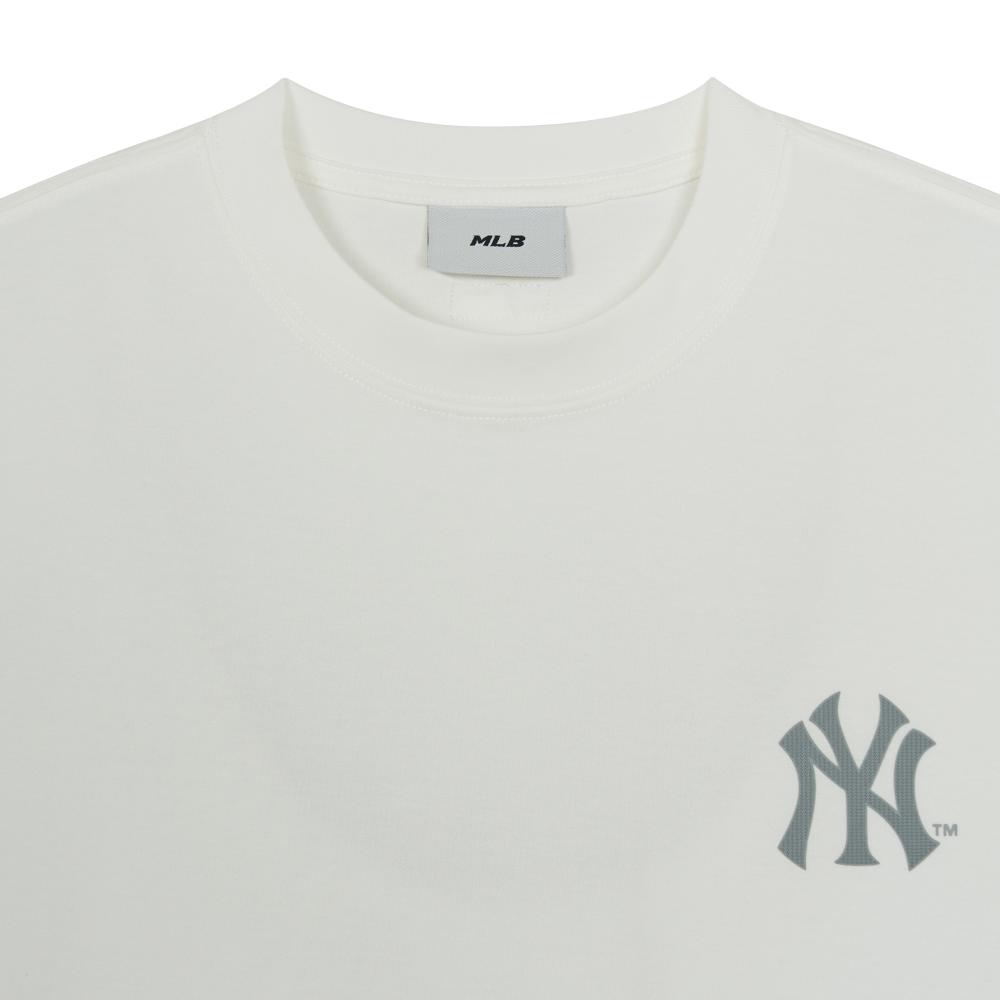 เสื้อยืด Classic Monogram Big Lux Over Fit T-Shirts New York Yankees