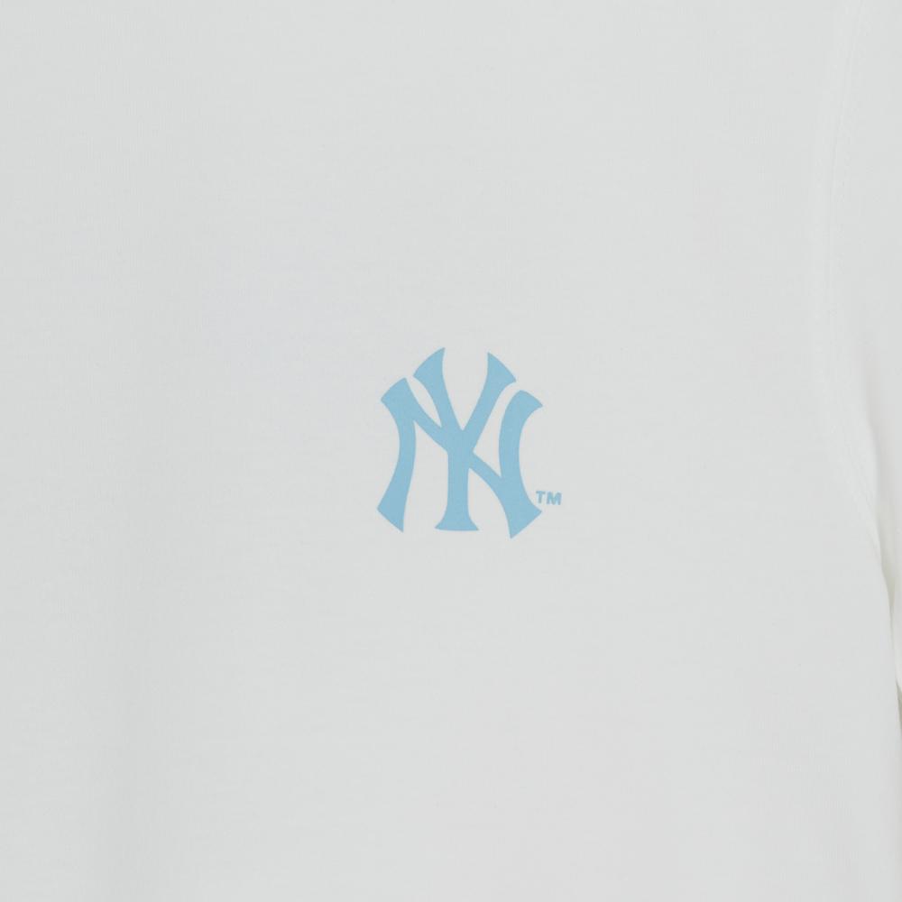 Colorful City Traffic Over Fit T-Shirts New York Yankees