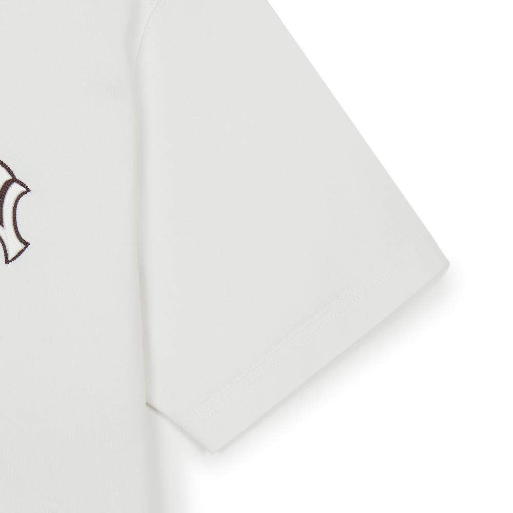 New Year Horse Back Graphic T-Shirts New York Yankees