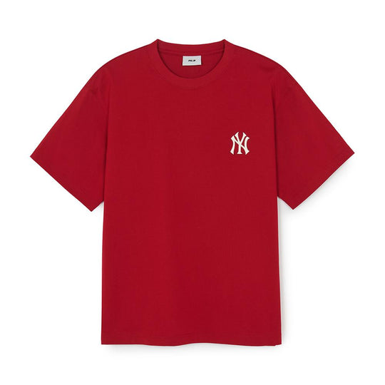 New Year Horse Back Graphic T-Shirts New York Yankees