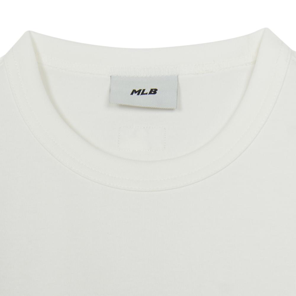 เสื้อยืด Varsity Sportive Over Fit T-Shirts New York Yankees