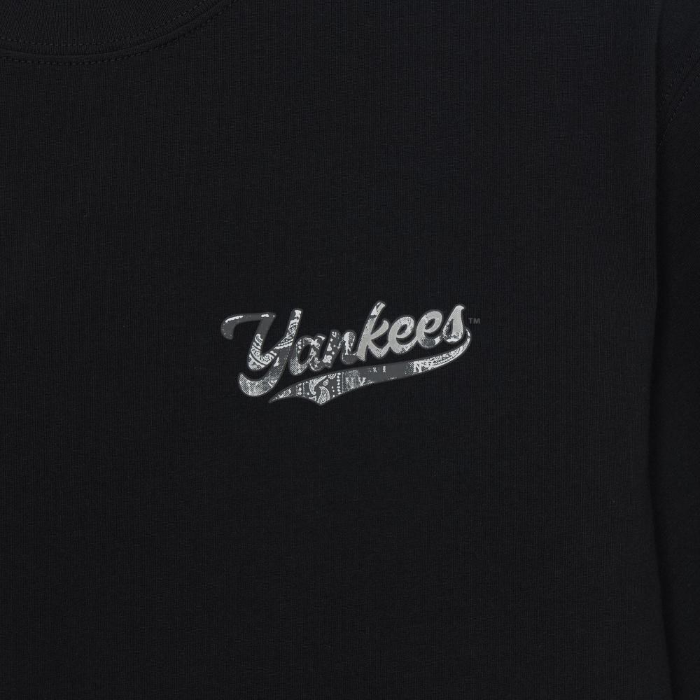 เสื้อยืด Summer Paisley Big Lux Over Fit T-Shirts New York Yankees