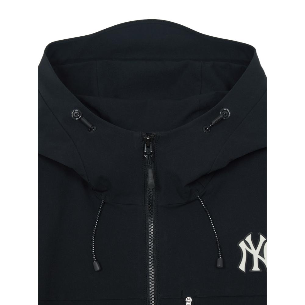 Gorpcore 2L Mega Logo Curve Windbreaker New York Yankees