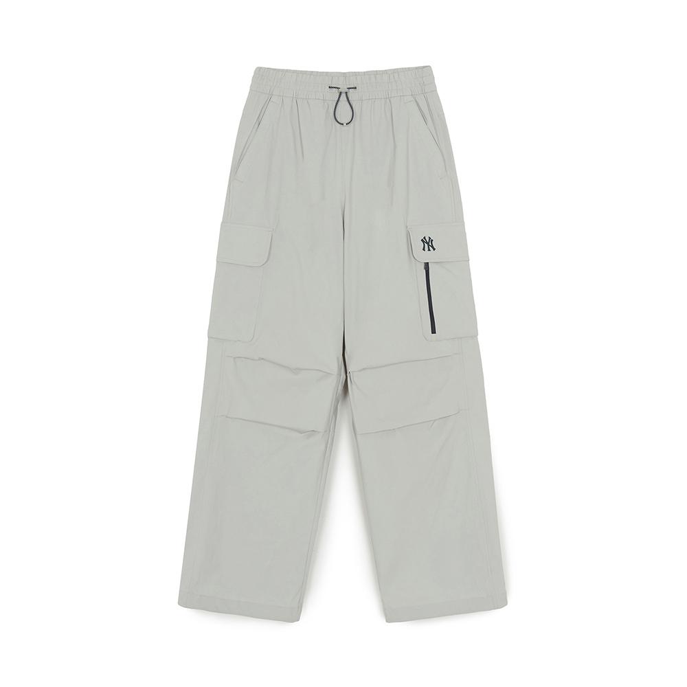 กางเกงขายาว Gorpcore Parachutte Cargo Wide Pants New York Yankees