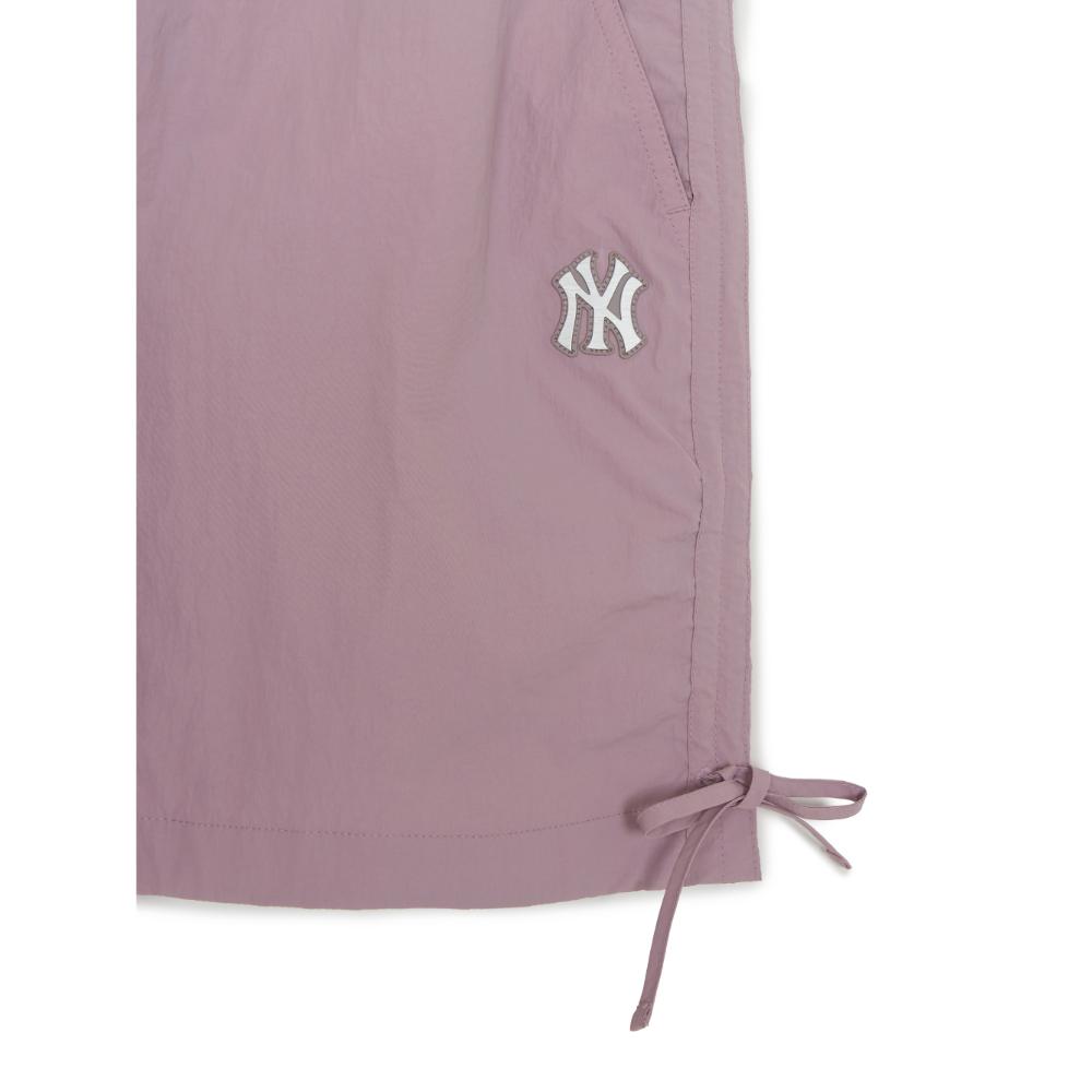 Gorpcore Glossy Shirring 6" Shorts New York Yankees