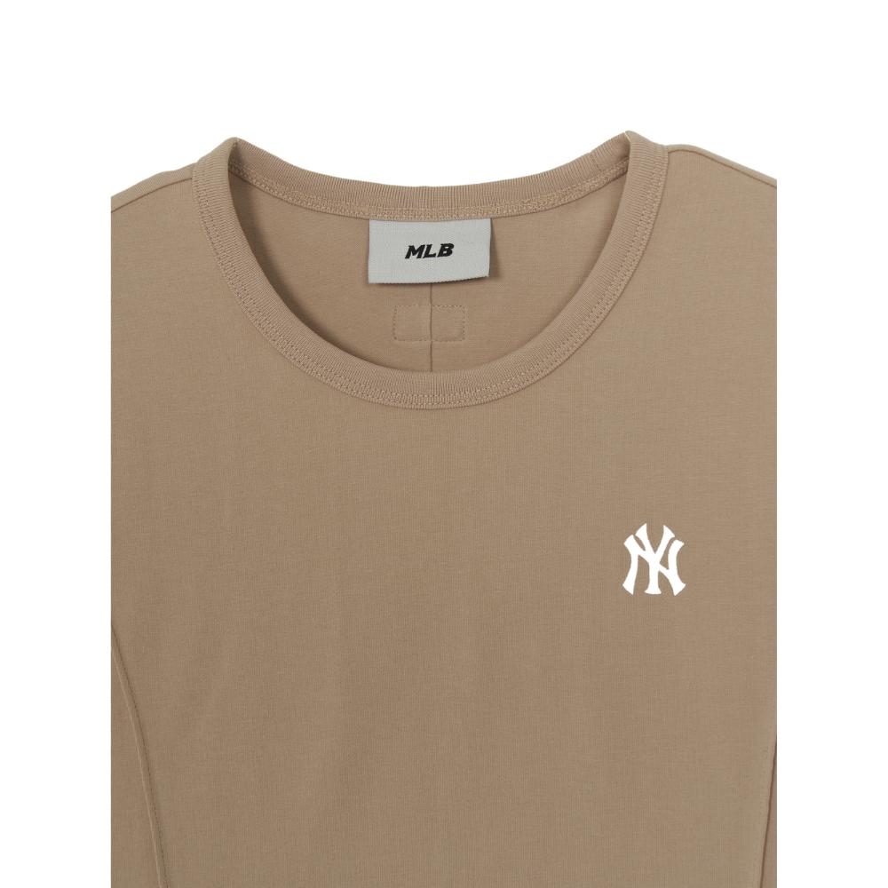 เสื้อยืด  Basic Silm Fit T-Shirts New York Yankees